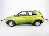 Certified 2022 Hyundai Venue SE image 4
