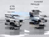 Used 2022 Mitsubishi Outlander SE image 2