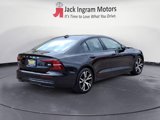 Certified 2024 Volvo S60 B5 Core image 5