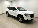 Used 2024 GMC Terrain SLE image 3