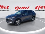 Used 2020 Ford Escape Titanium image 4