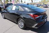 Used 2024 Hyundai Elantra SEL image 4