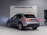 Used 2024 Porsche Macan image 3