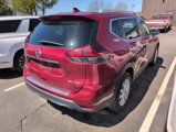 Used 2018 Nissan Rogue SV image 3