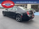 Used 2022 Chrysler 300 Touring L w/ Comfort Group image 2
