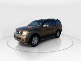 Used 2005 Nissan Pathfinder SE w/ (P01) Se Premium Pkg image 4