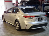 Used 2022 Toyota Corolla LE image 4