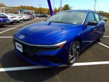 New 2025 Hyundai Elantra Sport image 3