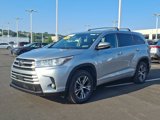 Certified 2018 Toyota Highlander LE image 3