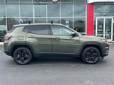 Used 2018 Jeep Compass Latitude w/ Popular Equipment Group image 3
