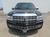 Used 2014 Lincoln Navigator 4WD image 3