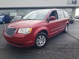Used 2009 Chrysler Town & Country Touring image 2