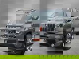 Used 2019 Jeep Renegade Latitude w/ Popular Equipment Group image 4