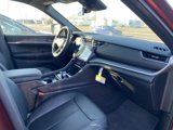 New 2025 Jeep Grand Cherokee Limited w/ Black Appearance Package image 5