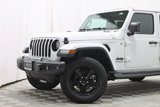 Used 2019 Jeep Wrangler Unlimited Sahara image 2