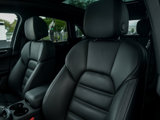 Certified 2024 Porsche Macan image 5