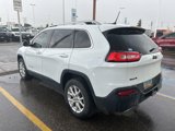 Used 2015 Jeep Cherokee Latitude w/ Comfort/Convenience Group image 3