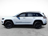 Certified 2022 Jeep Grand Cherokee Altitude image 2