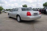Used 2009 Lincoln Town Car Signature Limited image 5
