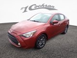 Used 2019 Toyota Yaris L image 3