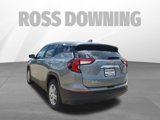 Used 2024 GMC Terrain SLE image 6