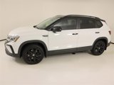 Used 2024 Volkswagen Taos SE w/ MDO Package image 2