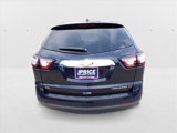 Used 2016 Chevrolet Traverse LT image 3