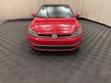 Used 2018 Volkswagen Golf SE image 2