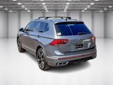 Used 2022 Volkswagen Tiguan SEL R-Line image 3