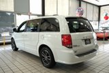 Used 2017 Dodge Grand Caravan SXT image 4
