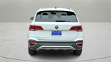 Certified 2022 Volkswagen Taos SE image 6