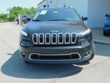 Used 2016 Jeep Cherokee Limited image 3