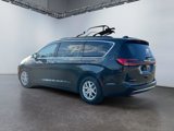 Used 2022 Chrysler Pacifica Touring-L image 3