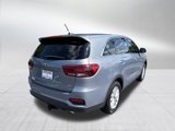 Used 2019 Kia Sorento L image 6