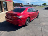 Used 2020 Toyota Camry SE image 3