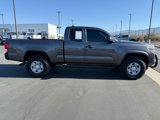 Used 2017 Toyota Tacoma SR image 2