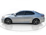 Used 2019 Toyota Camry LE image 3