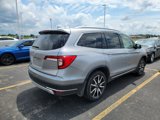 Certified 2020 Honda Pilot Touring image 3