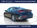 New 2025 Hyundai Elantra SE image 4