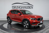 Used 2021 Volvo XC40 T5 Momentum image 3