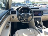 Used 2019 Volkswagen Atlas SE w/ Towing Package image 5
