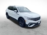 Used 2024 Volkswagen Tiguan SE image 3