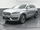 Used 2020 Lincoln Nautilus Reserve w/ Equipment Group 201A image 3