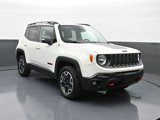 Used 2015 Jeep Renegade Trailhawk w/ Premium Leather Group image 3