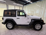 Used 2023 Jeep Wrangler Sport S image 3