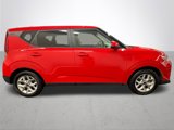 Used 2022 Kia Soul LX w/ Technology Package image 6
