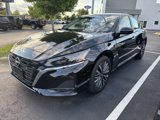 Used 2025 Nissan Altima 2.5 SV image 2