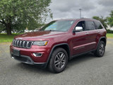 Used 2019 Jeep Grand Cherokee Limited w/ Luxury Group II image 3