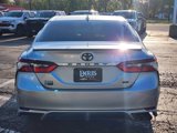 Used 2021 Toyota Camry SE w/ Carpet Mat Package (TMS) image 5