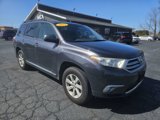 Used 2013 Toyota Highlander SE image 2